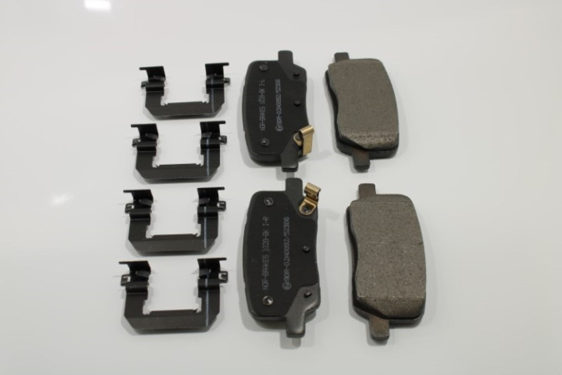 Tesla S/X Pads D1028 Mando brakes - 1028-BK