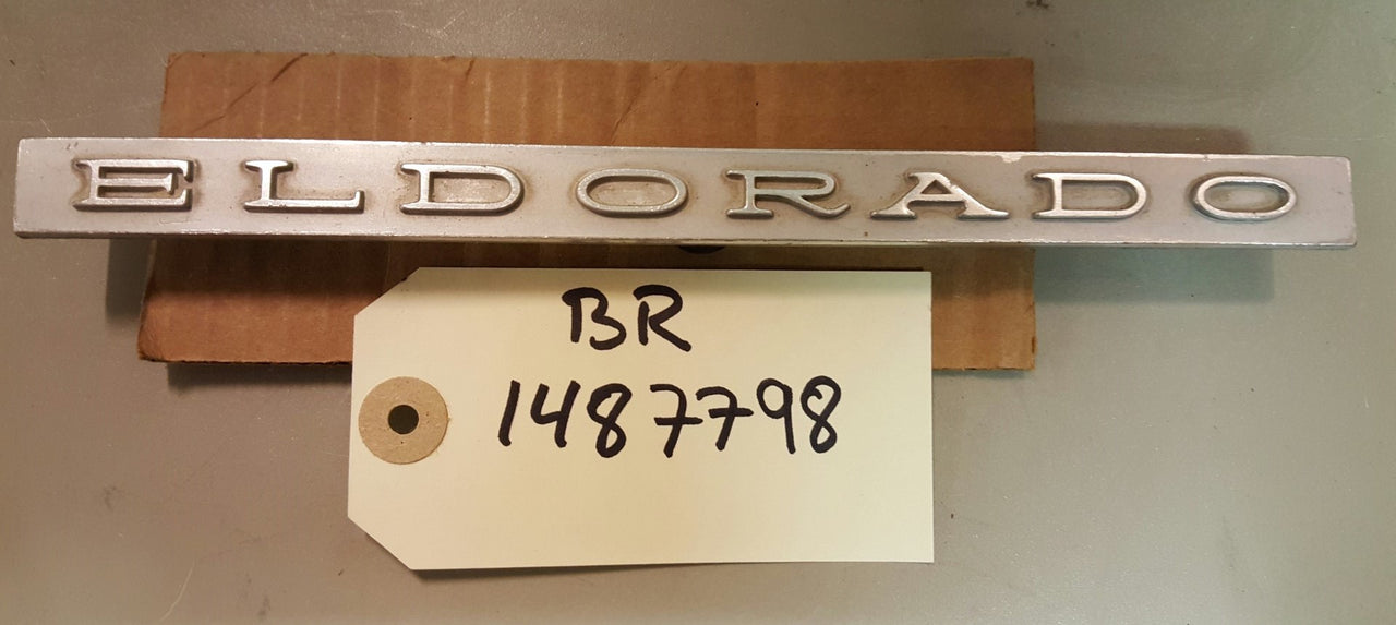 1976-70 Eldorado Emblem trunk  - BR1487798
