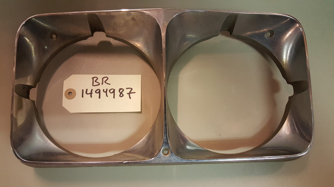 1970 Cadillac Headlamp bezel  - BR1494987