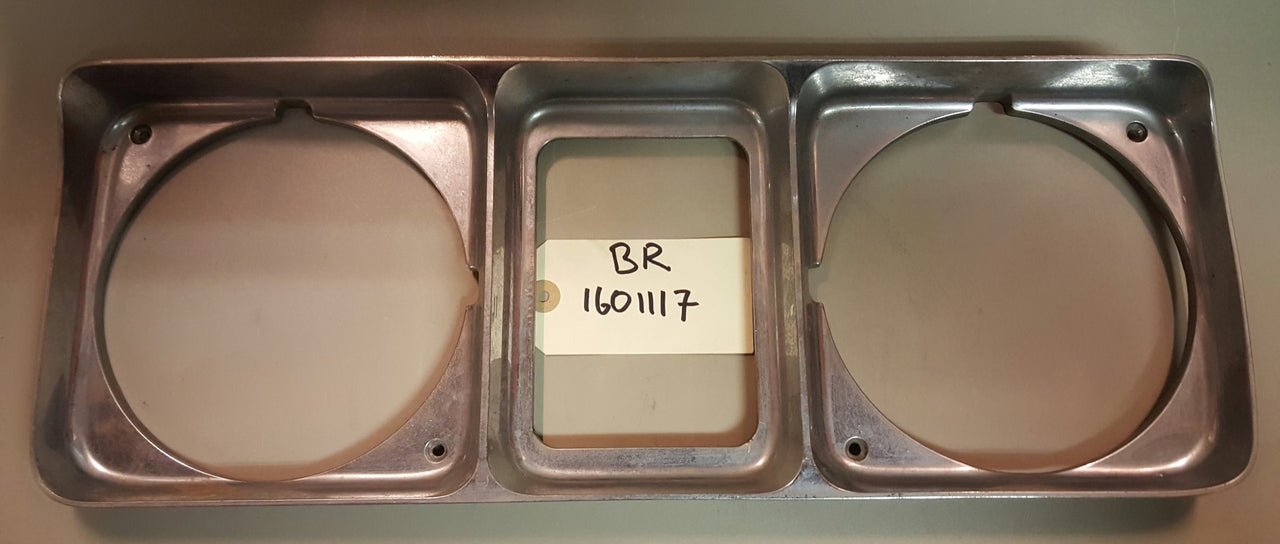 1973 Cadillac Headlamp bezel  - BR1601117