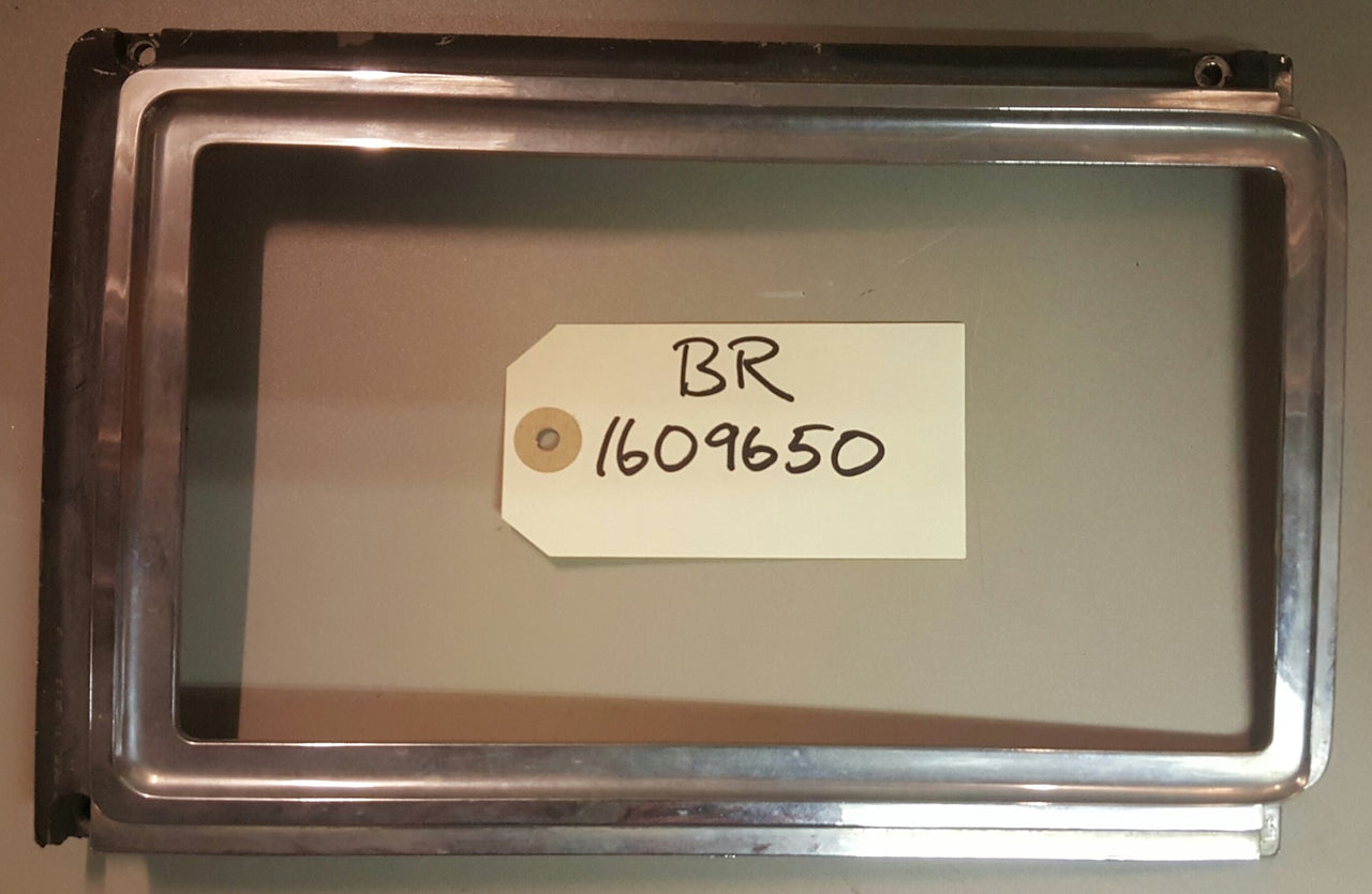 1977-79 Cadillac Park Light Bezel RH - BR1609650