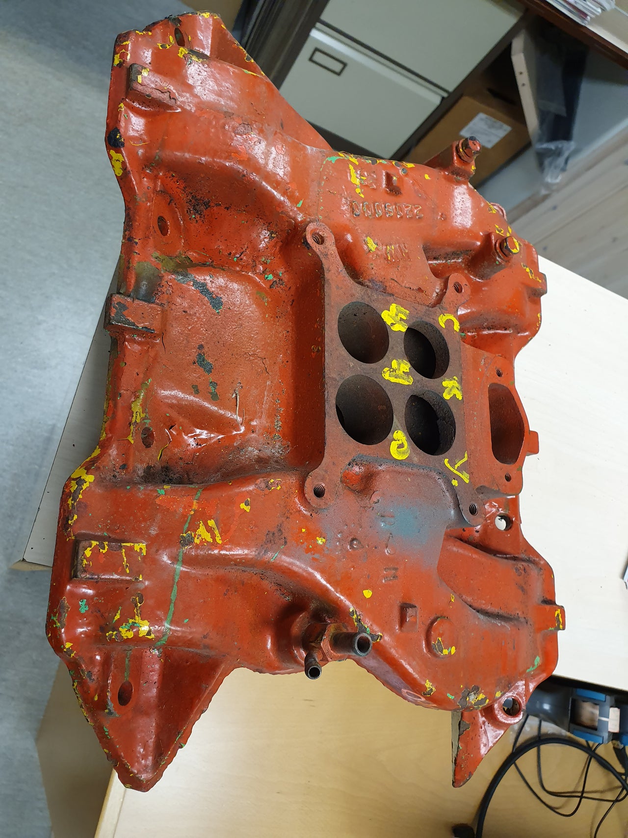 Intake Manifold 2206000 4bbl - 1962-66 413/426/440 - BR2206000