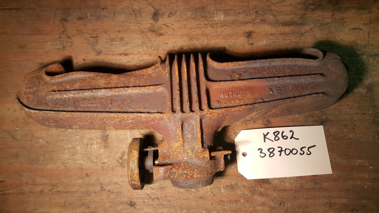 1975-93 Mopar 318/360 Exhaust manifold - BR3870055