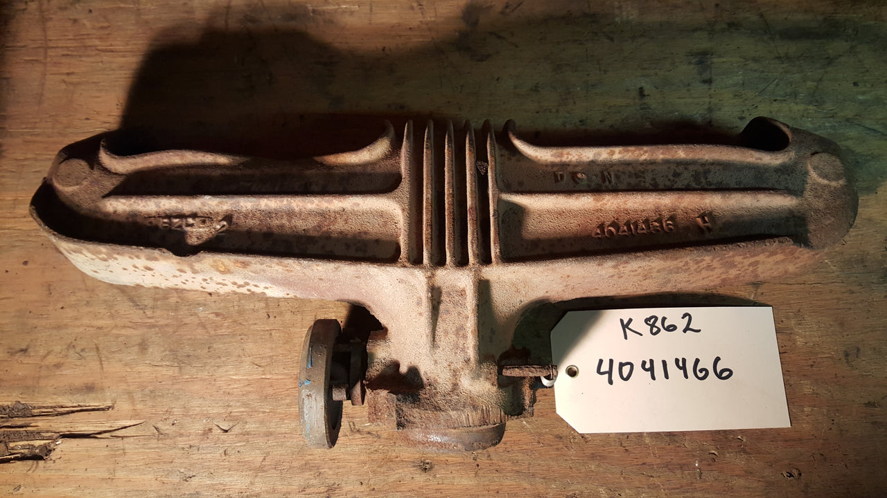 1976-80 Mopar 318/360 Exhaust manifold - BR4041466