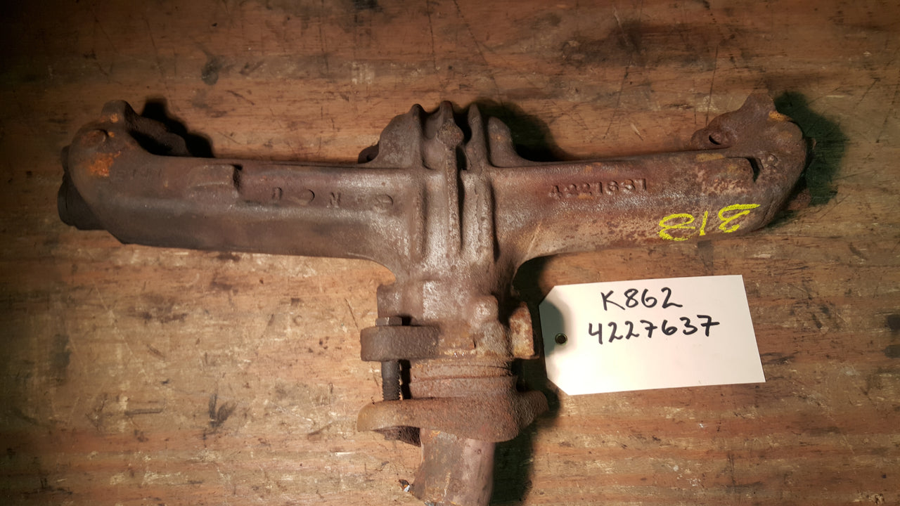 1976-87 Mopar 318/360 Exhaust manifold - BR4227637