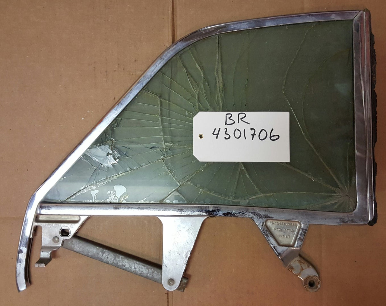 1960 Rear Window CAB - BR4301706