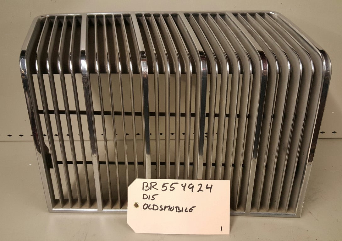 Oldsmobile Grille - BR554924