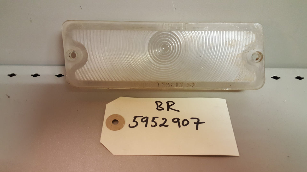 1962 Oldsmobile Park lamp lens  - BR5952907