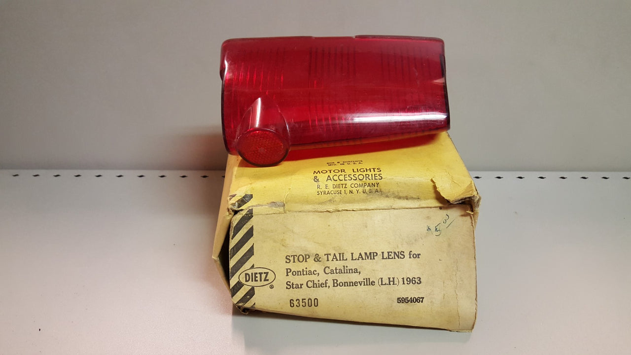 1963 Pontiac Tal lamp lens LH New in box - BR5954067
