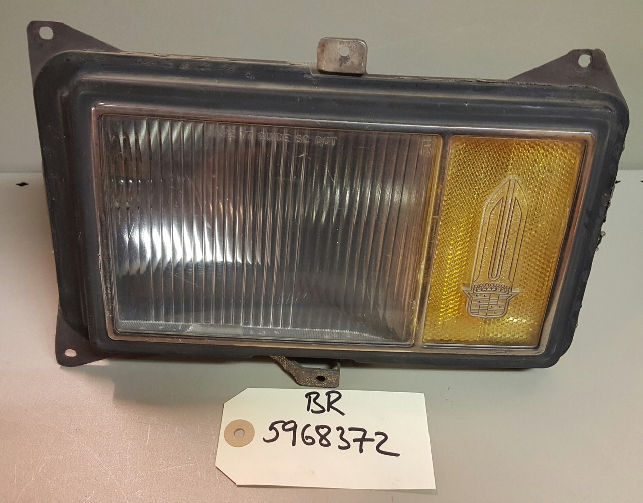 1977-79 Cadillac Cornering Marker Light LH - BR5968372