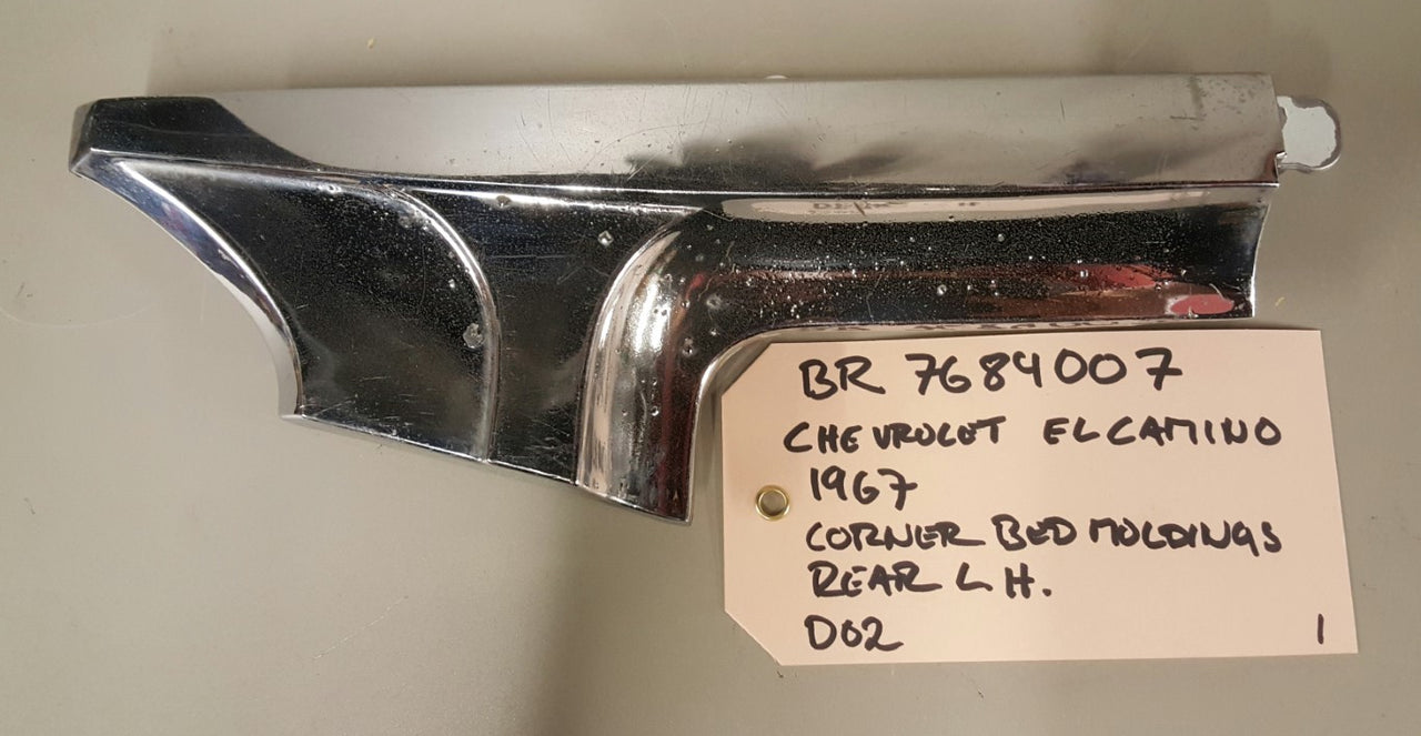 1967 Chevrolet El Camino Corner bedmoldings rr LH - BR7684007