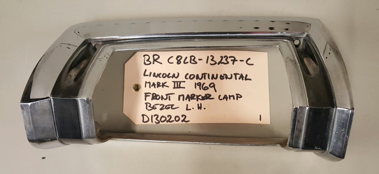 1969 Linc. Cont. Mark III fr. marker lamp bezel LH - BRC8LB-13237-C