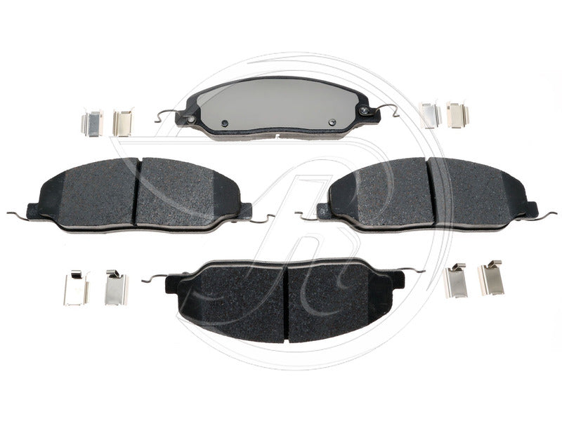 Pads D1081 Ford Mustang 05-10 front - EHT1081H