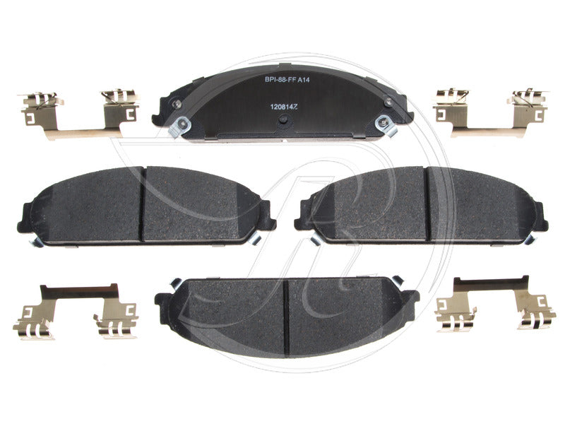 Pads D1058 Frt  05-08 300C/09-18 Challenger 5,7L  - MGD1058CH