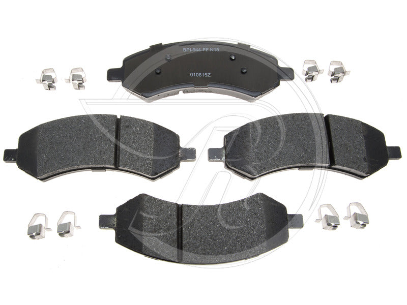 Pads D1084 Dodge Ram 1500 06-18 Front - MGD1084MH