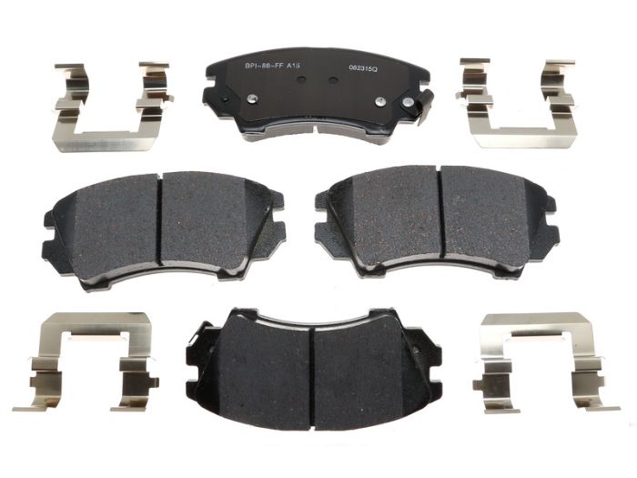 Pads D1404 11-15 Camaro 3,6L Front - MGD1404CH