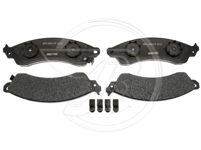 Pads D412 Corv.88-96 Cam/Fireb.88-92 Mustang 94-04 - MGD412MH