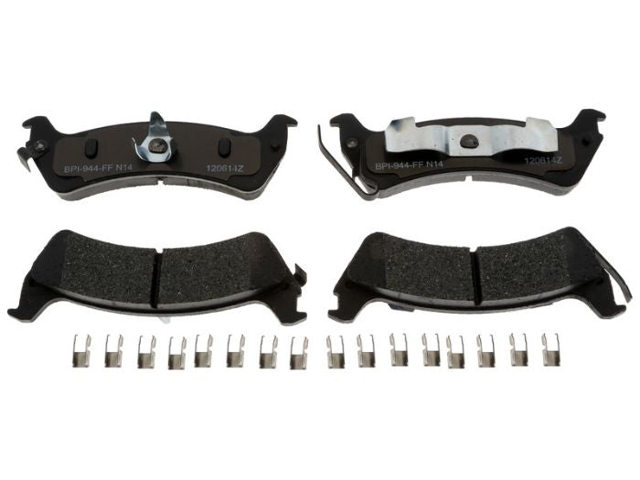 Pads D666 Jeep GR. Cherokee 94-99 rr - MGD666MH