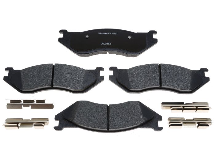 Pads D966 Ram 1500 02-05 /Durango 03-06 front - MGD966MH