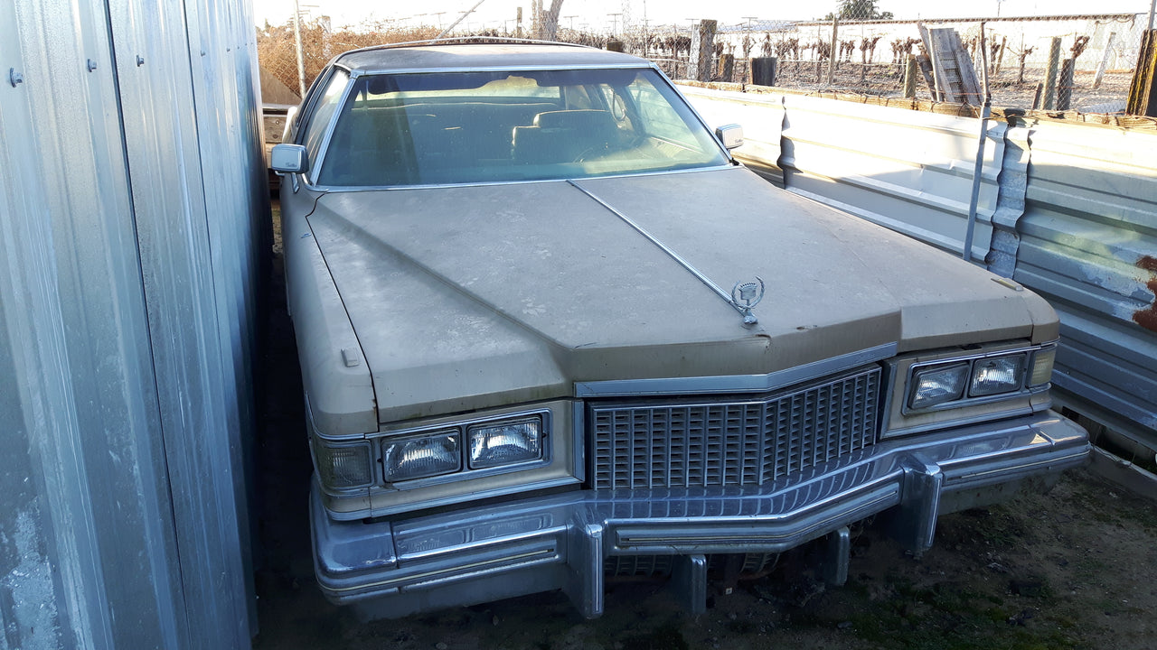 1975 Cadillac Coupe Deville parts car  - PUC1000