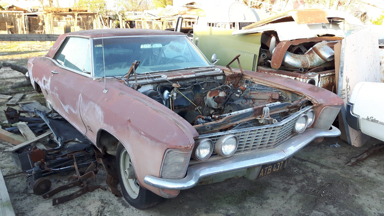 1964 Buick Riviera parts car - PUC1003