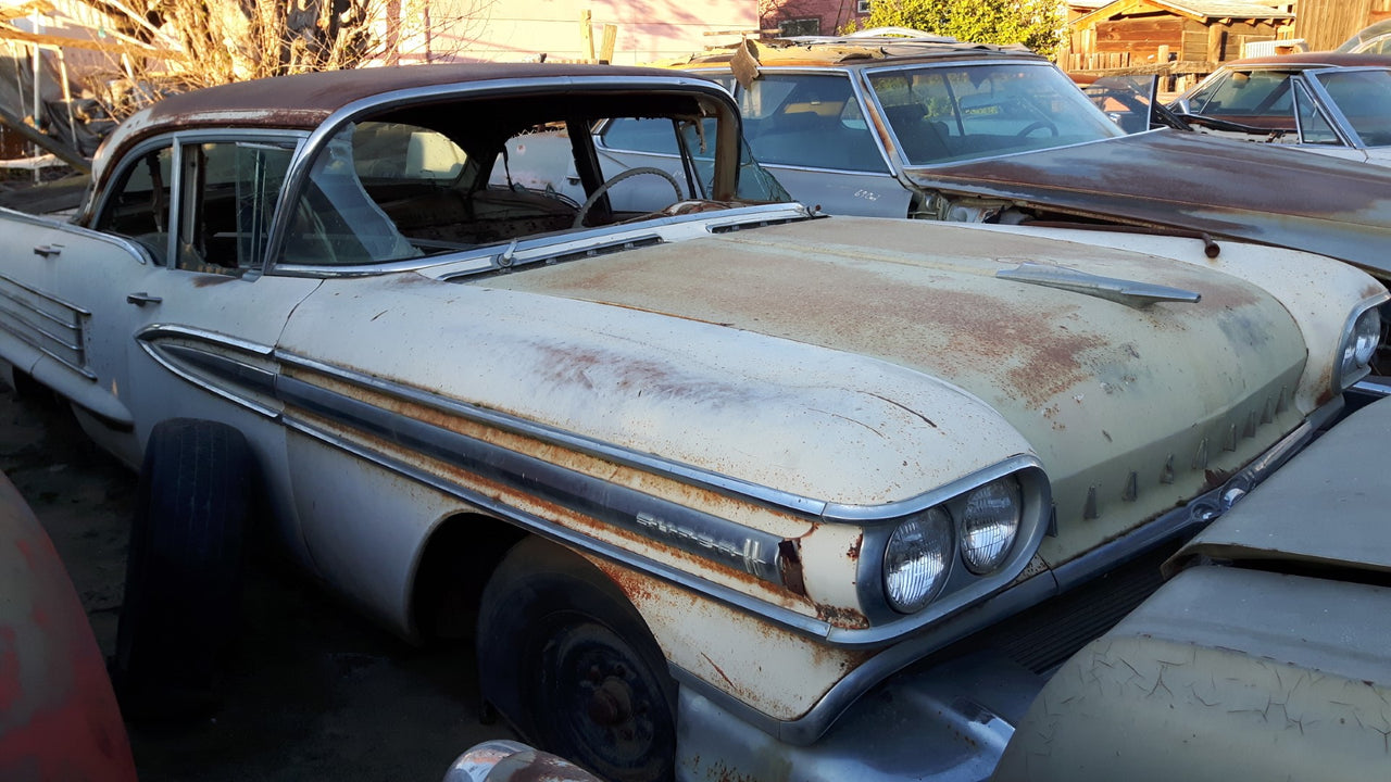 1958 Oldsmobile super 88 parts car - PUC1011
