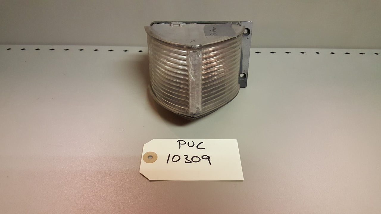 1971 PontiacTurn signal lens  LH - PUC10309