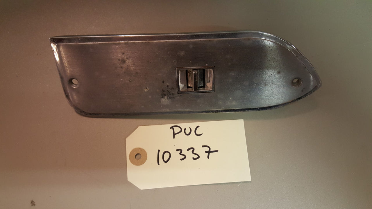 Window swith  - PUC10337