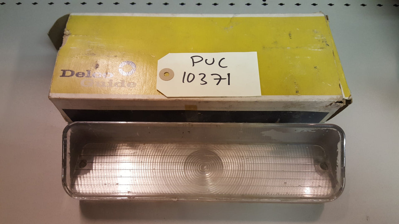 Parking Light Lens - PUC10371
