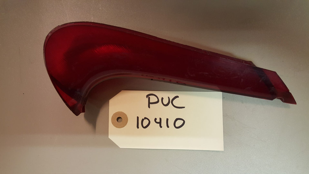 1960 Cadillac Tail lamp lens  - PUC10410