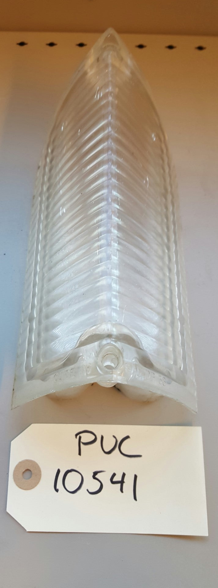 68 Parkinglamp Lens  - PUC10541