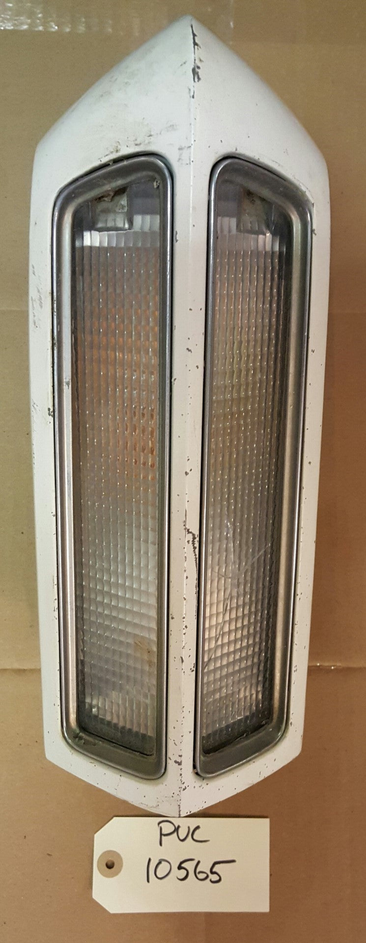 1971 Cadillac Eldorado Parklamp  - PUC10565