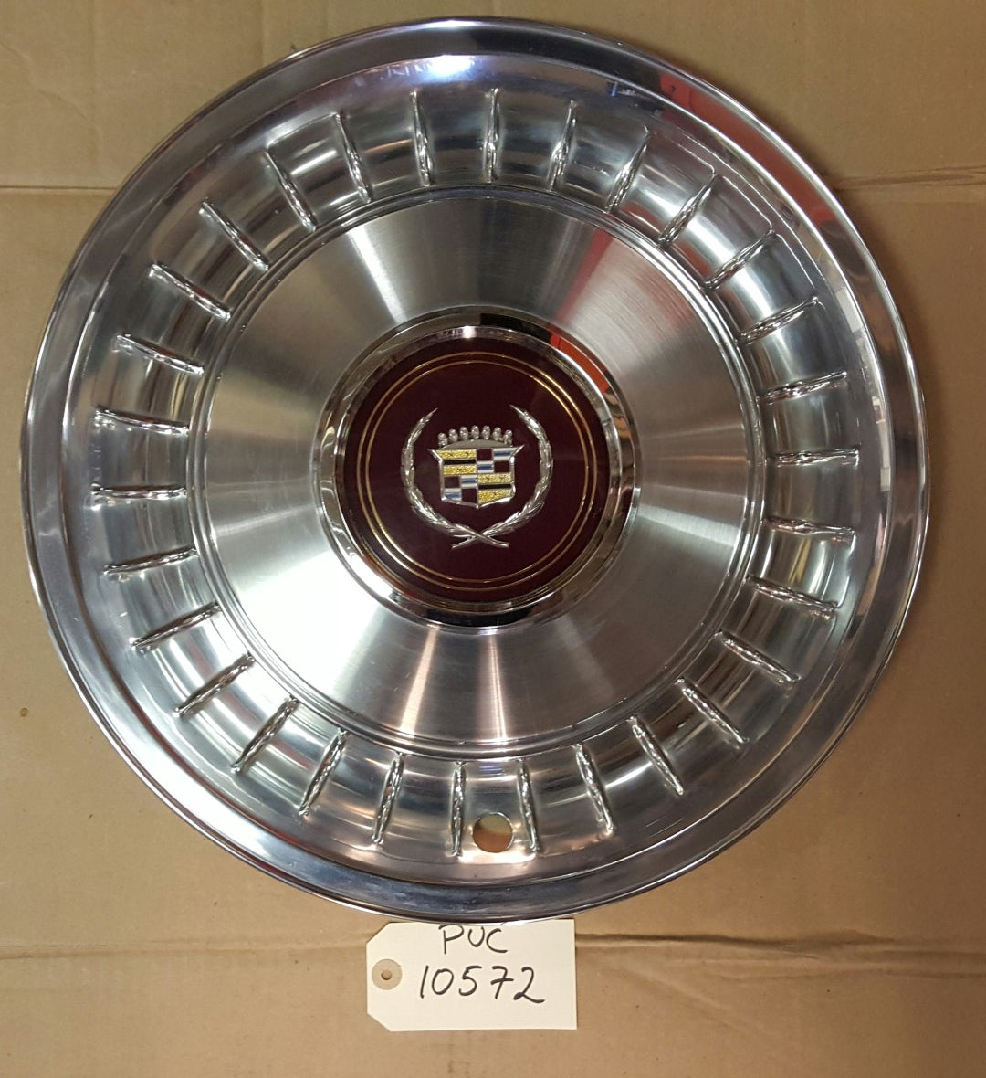 Cadillac Hub Cap - PUC10572