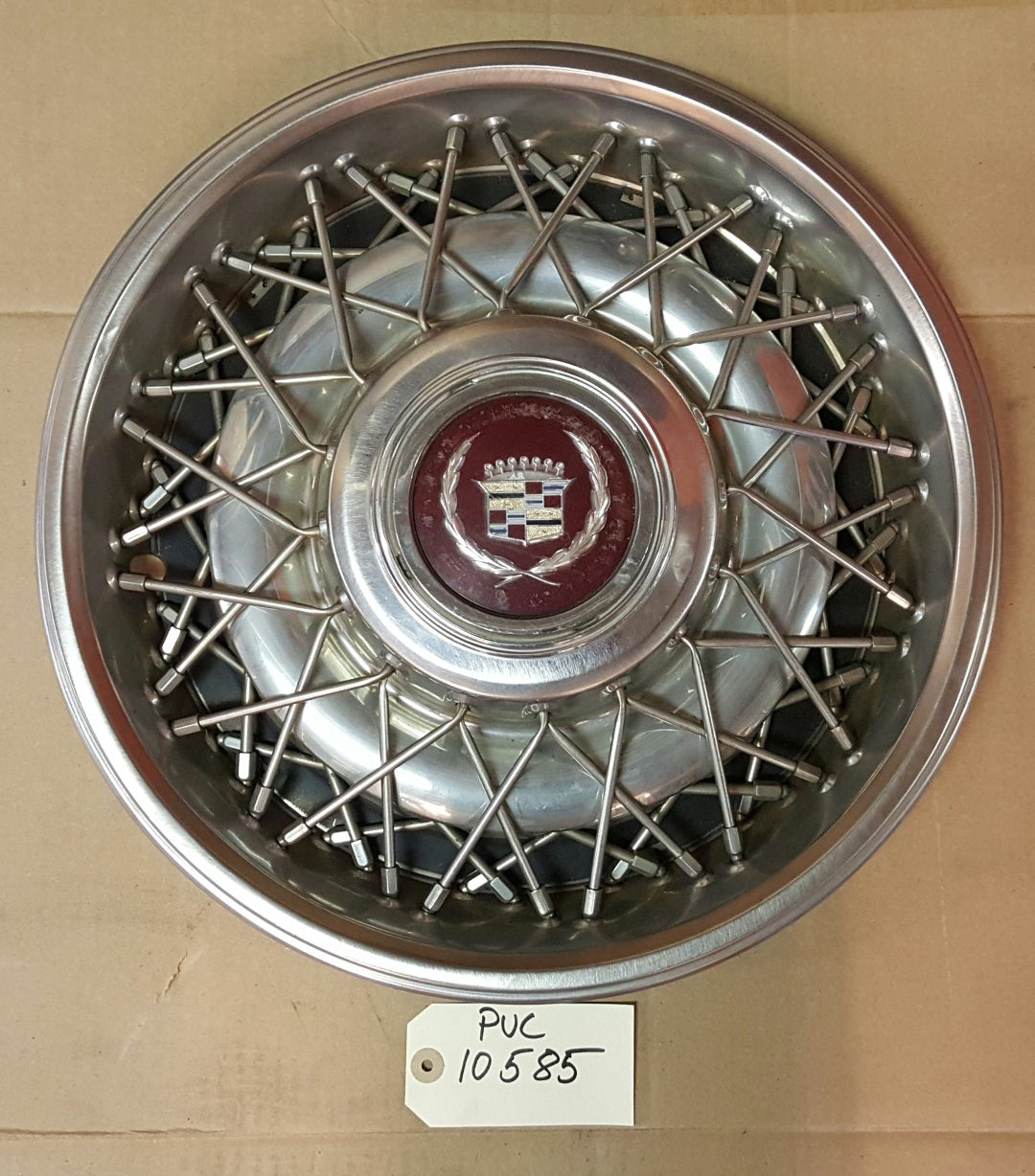 Cadillac Hub Cap - PUC10585