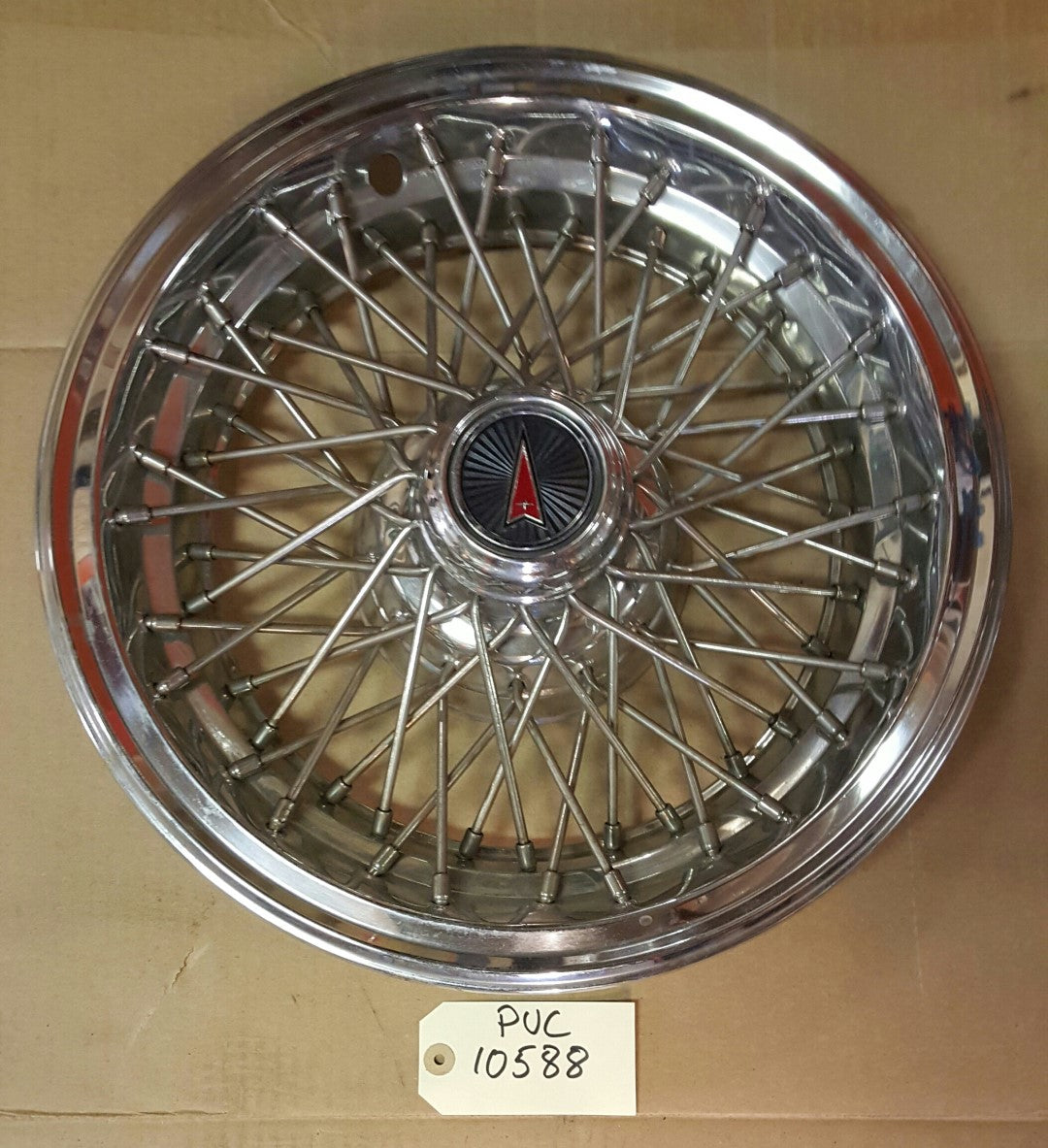 Pontiac Hub Cap - PUC10588