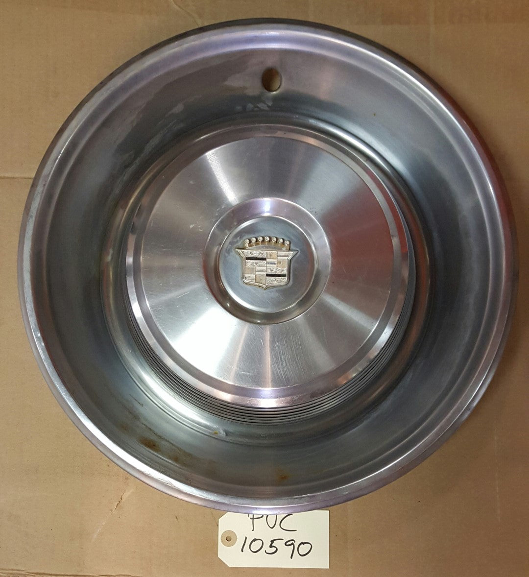 Cadillac Hub Cap - PUC10590