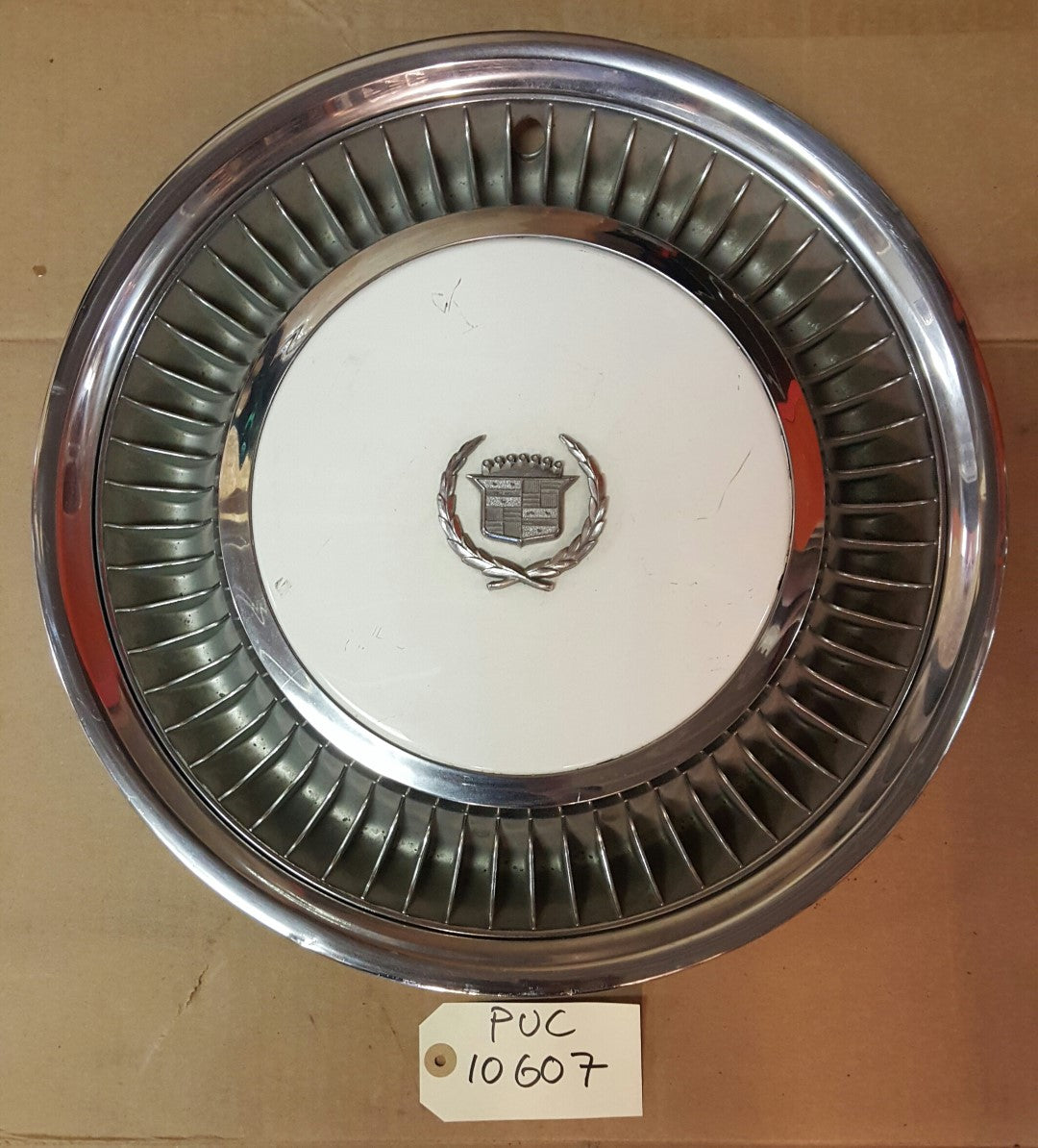 Cadillac Hub Cap - PUC10607