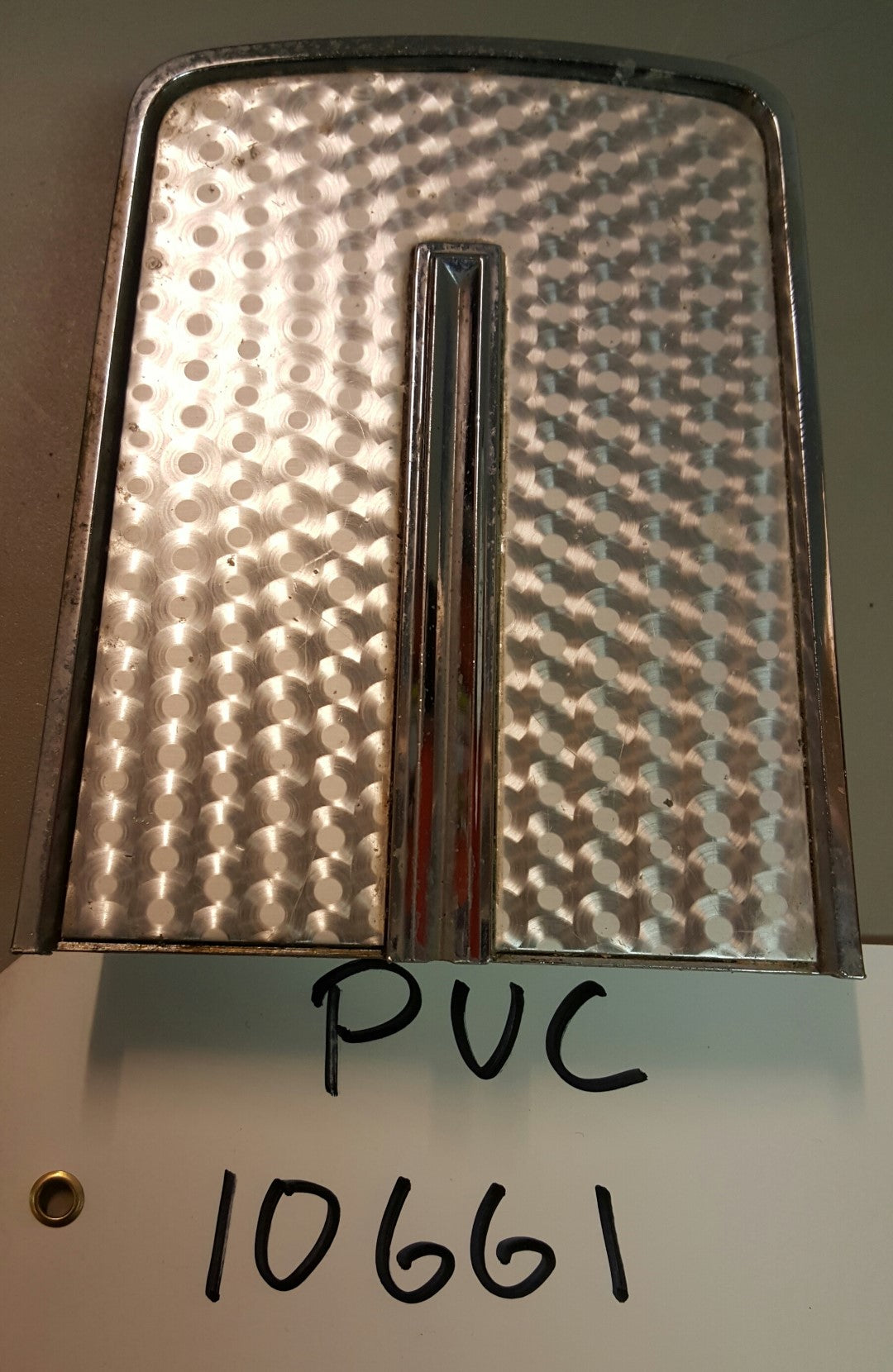 1964 Chevrolet Impala SS Center Console - PUC10661