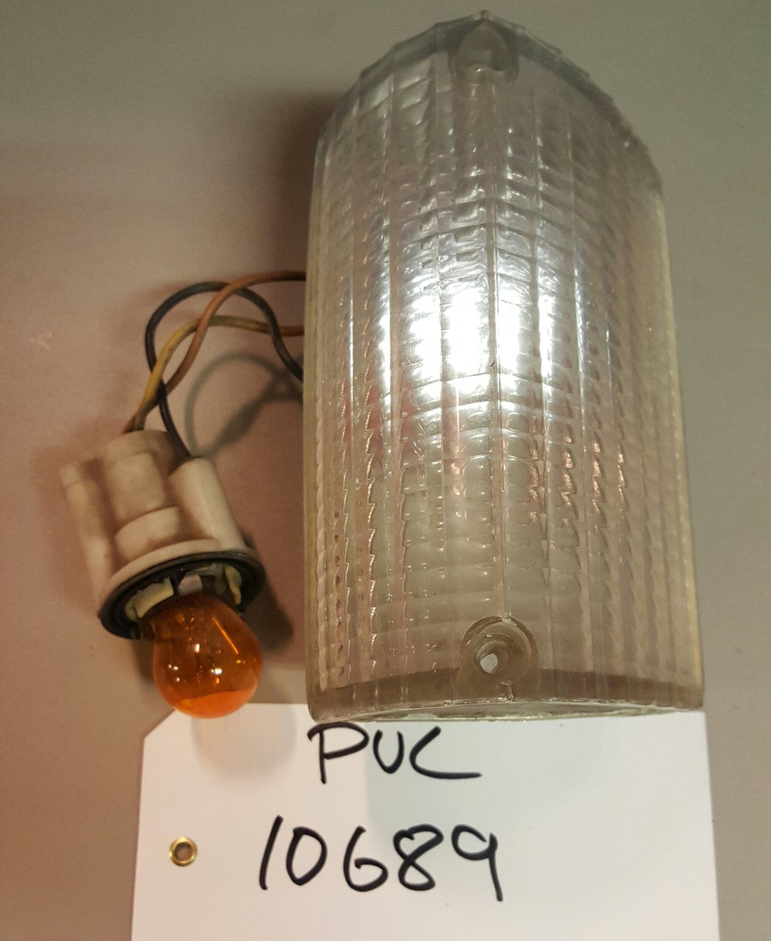 1974-75 Mercury Cougar Turn/Signal Marker Light RH - PUC10689