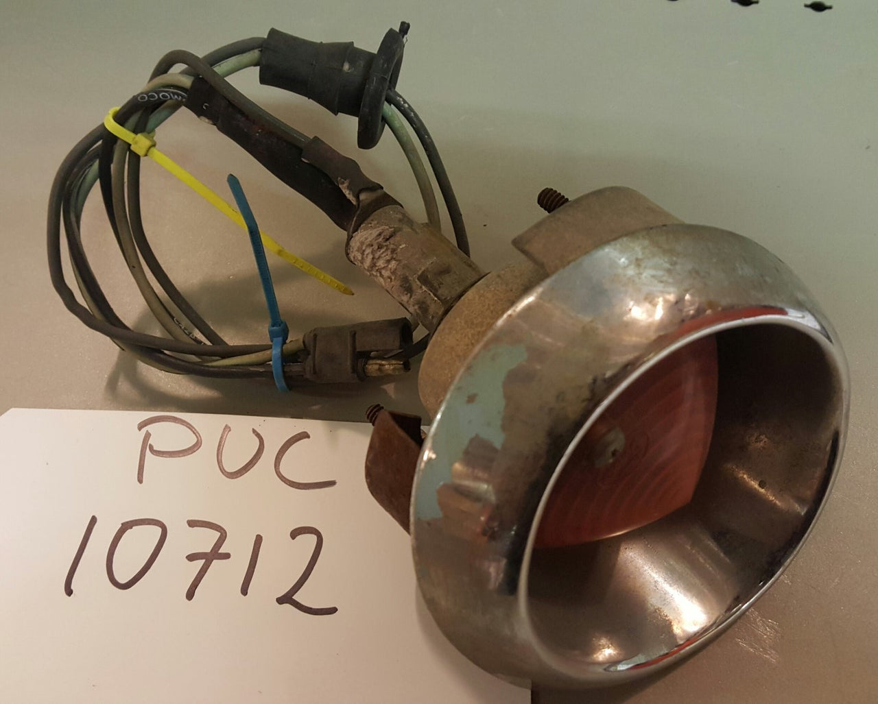 Mercury Cougar Turn signal Lamp Front - PUC10712