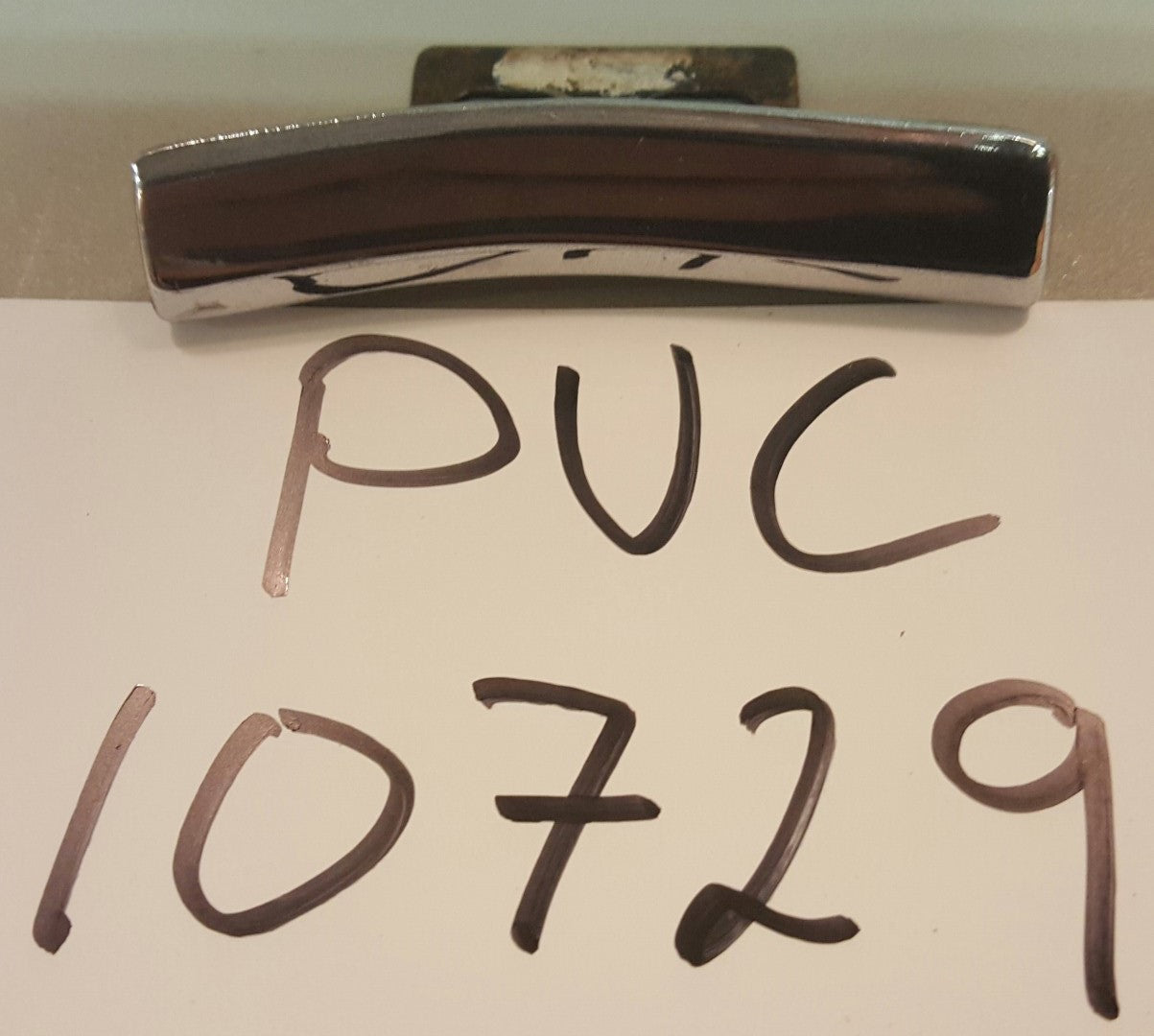 Chrome trim - PUC10729