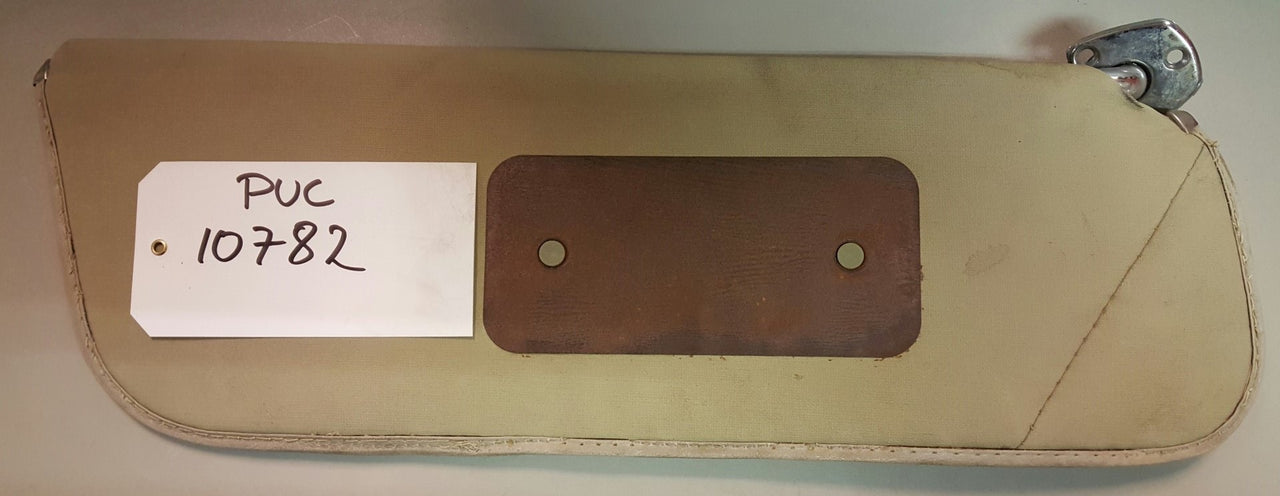 1971-76 Cadillac Sunvisor RH - PUC10782