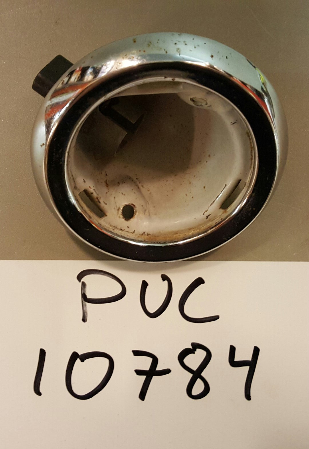 Marker light housing - PUC10784