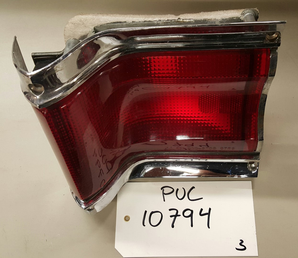 tail lamp - PUC10794