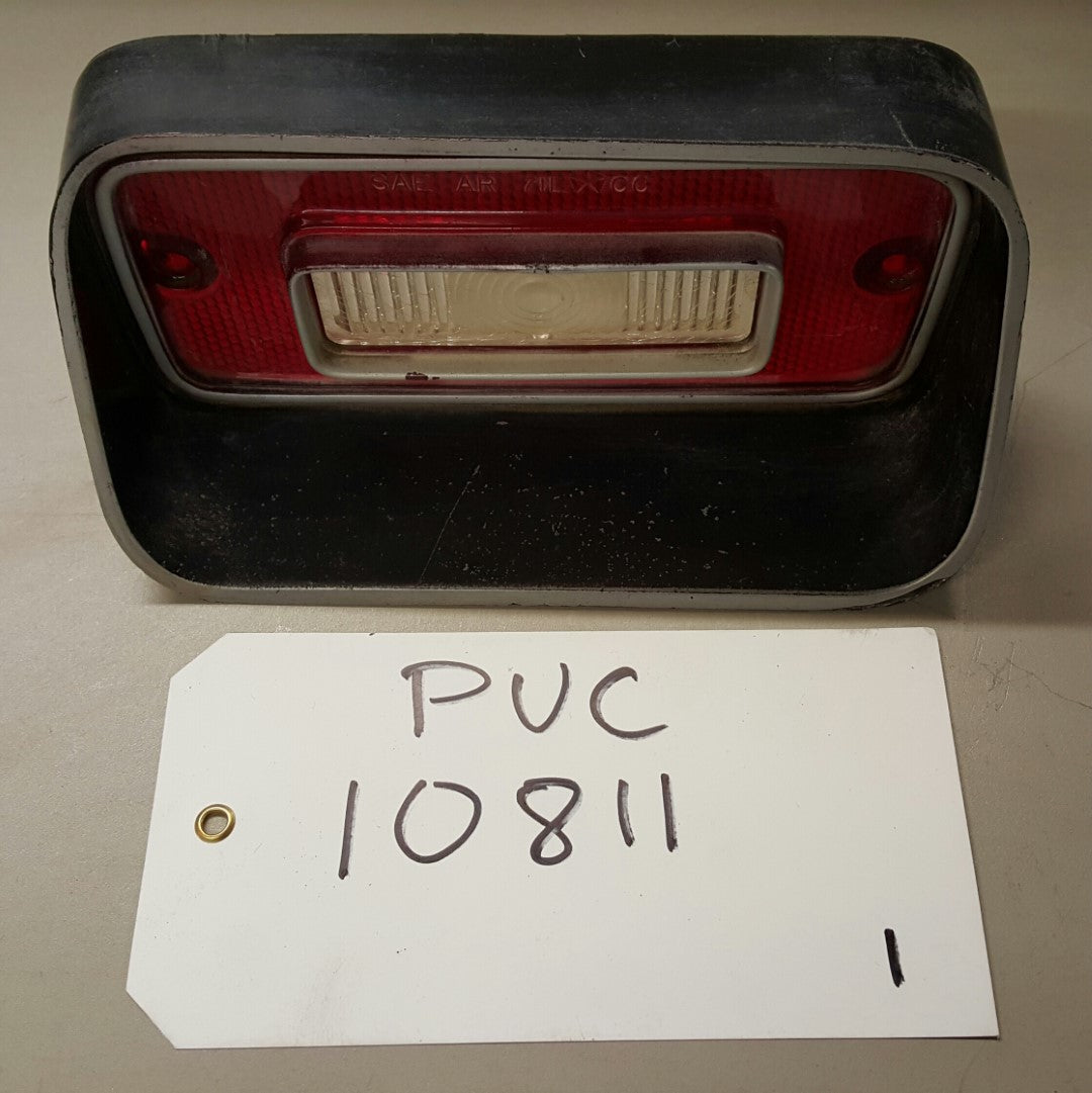 1973 Dodge Dart Tail lamp inner lamp - PUC10811