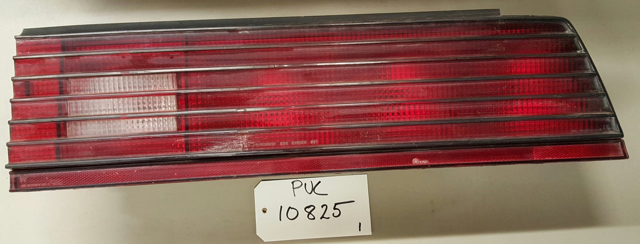Tail lamp rh - PUC10825