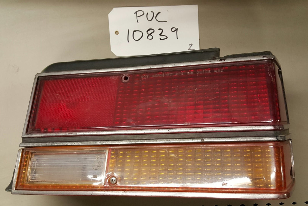 Tail lamp RH - PUC10839