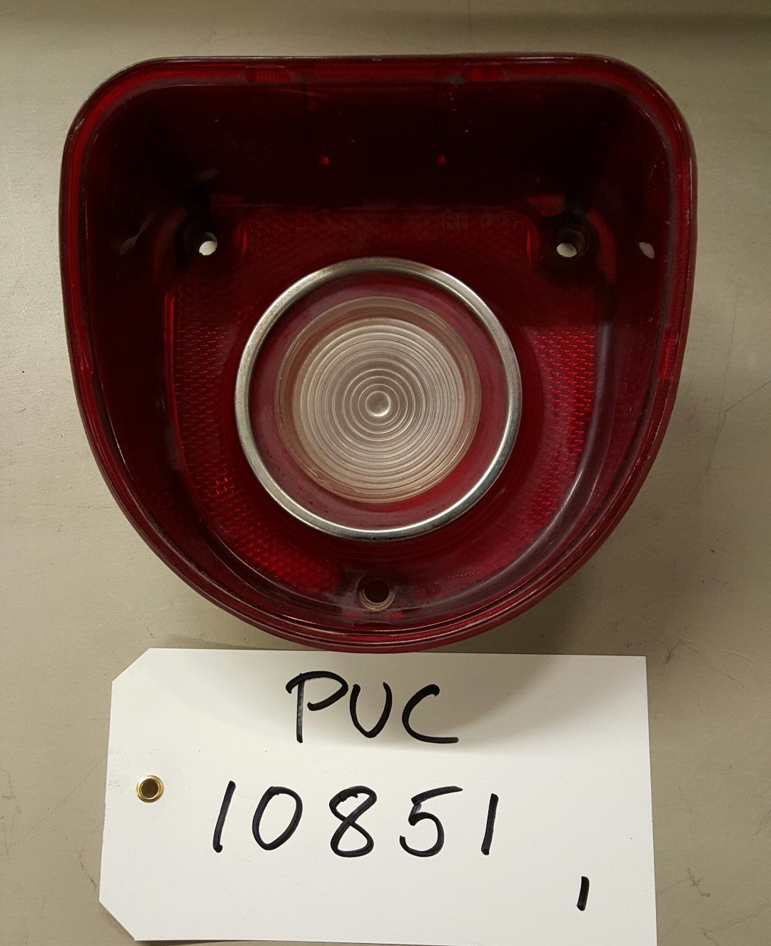 Tail lamp - PUC10851