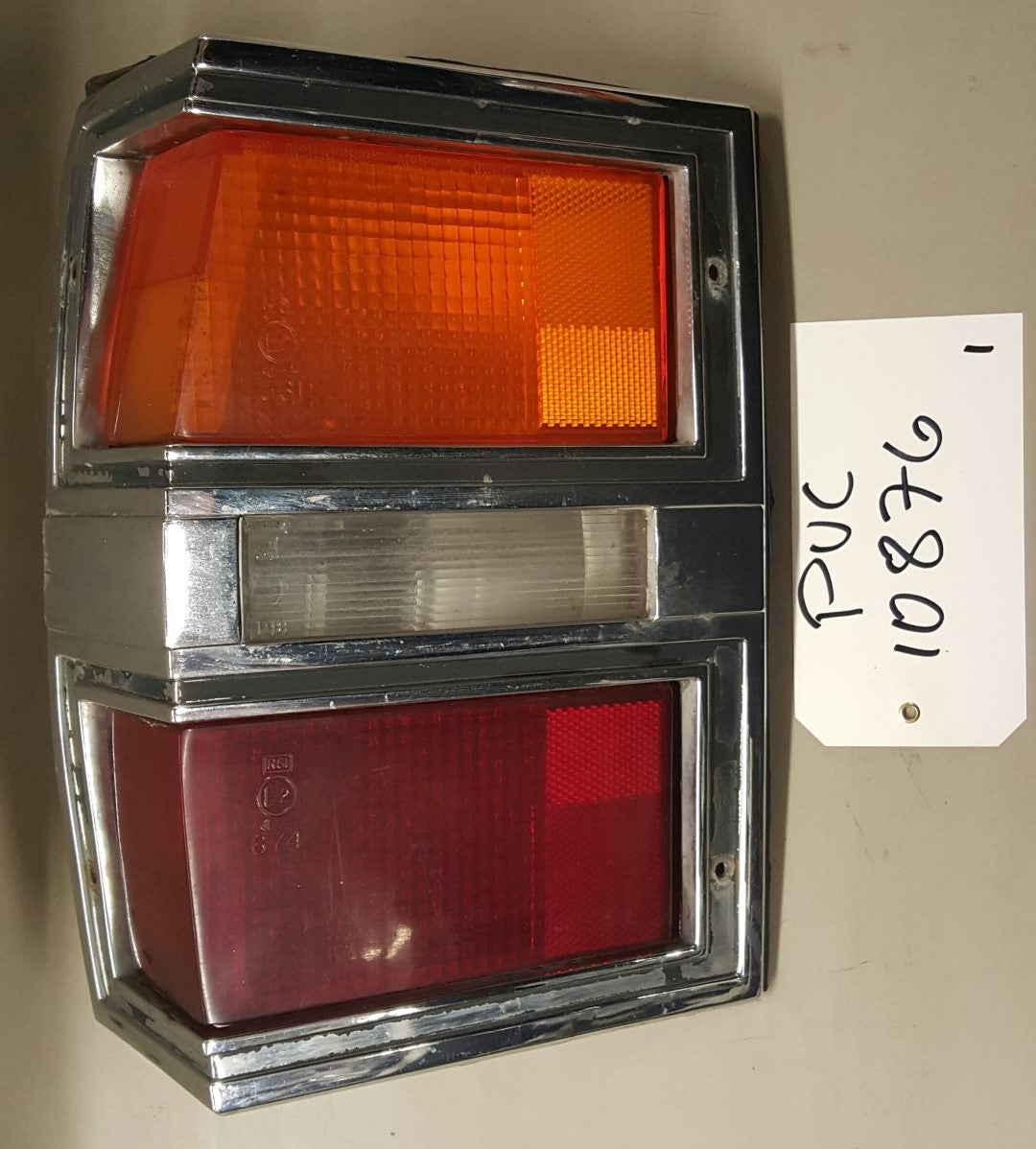Tail lamp LH - PUC10876