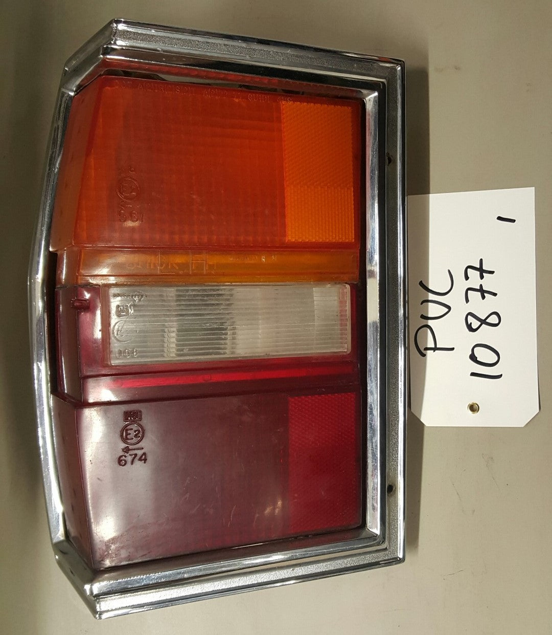 Tail lamp LH - PUC10877